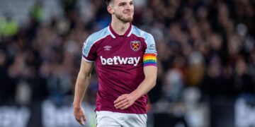 Manchester United Willing To Break Transfer Record For 6M Midfielder