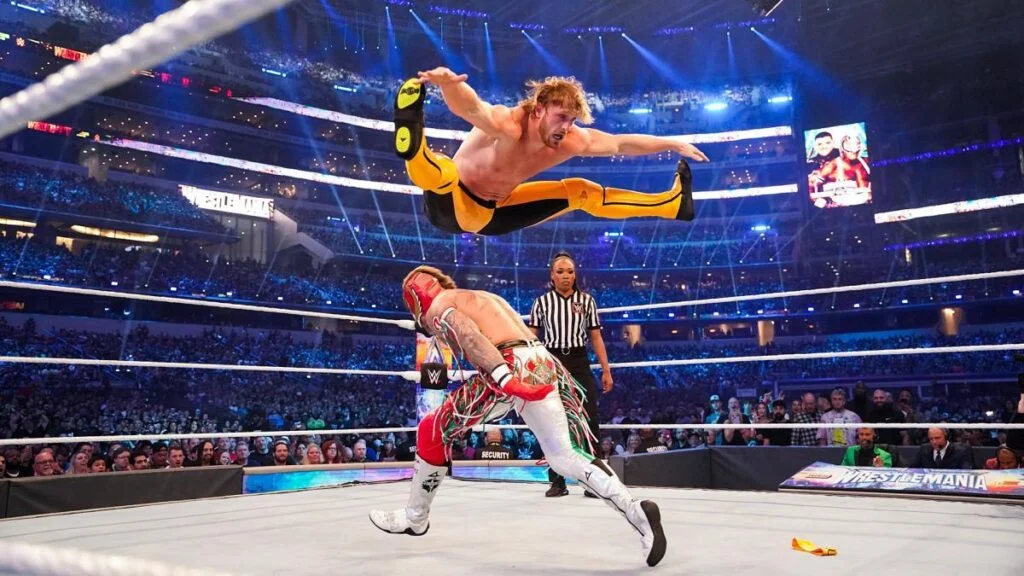 UFC Commentator Joe Rogan Points Out Difference Between ‘Creatures’ Jake And Logan Paul