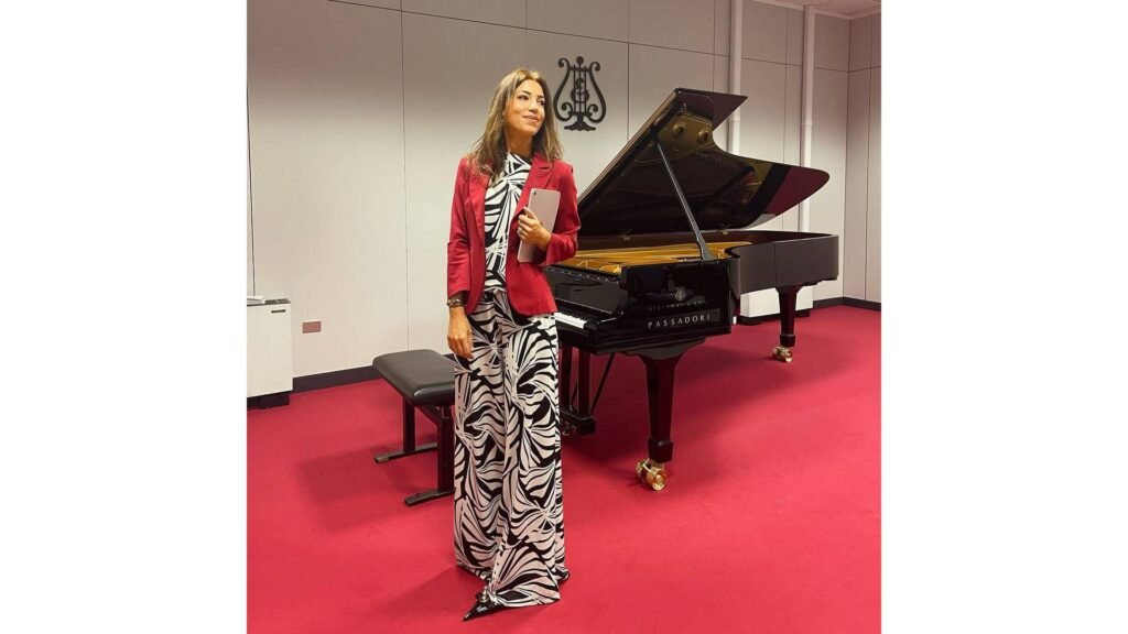 Giulia Vazzoler: The Melodic Odyssey of ‘The Italian Piano Girl