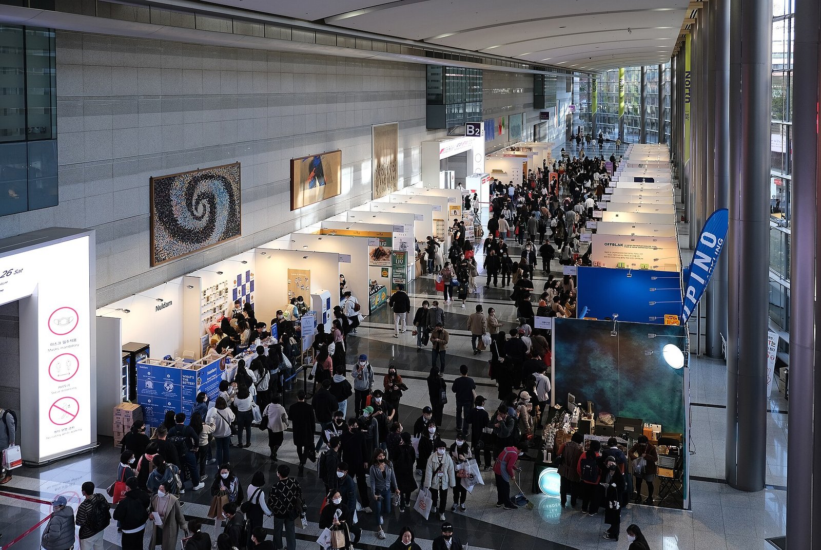 How Seoul’s Art Fairs Show a Market Splitting by Price