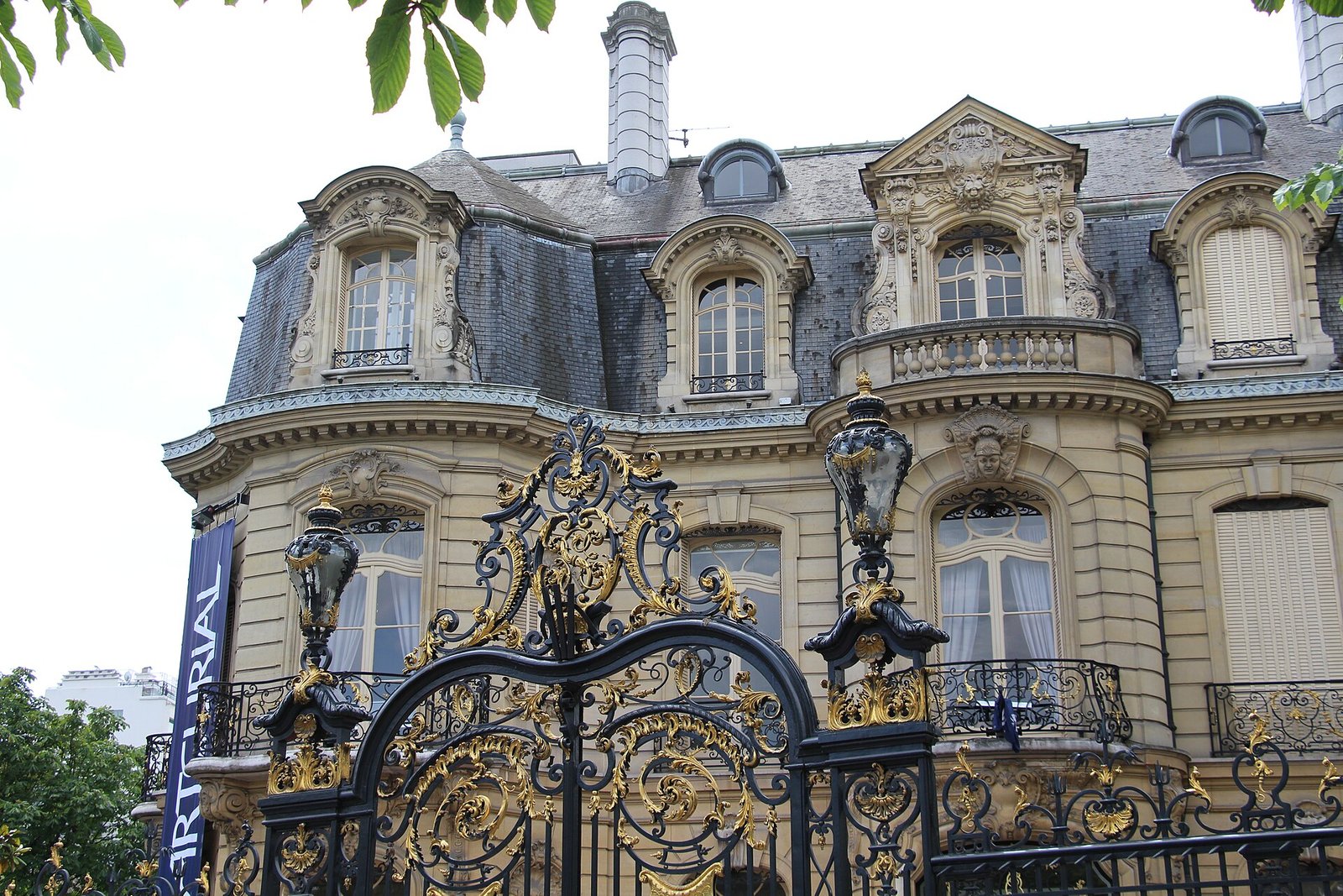 How the Rothschild Auction Shows Estate Sales Driving Europe’s Art Market