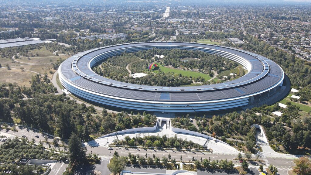 Apple Invites Media to Los Angeles for 28 October ‘Pro and Tell’ Experience